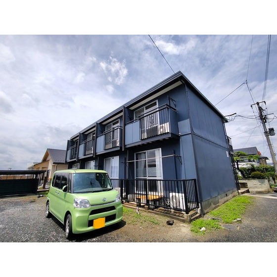 建物外観　鉄骨造２階建てアパート♪無料Ｗｉ－Ｆｉ設備あり♪内装綺麗です