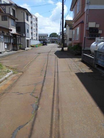 その他　前面道路（その他）まで0m