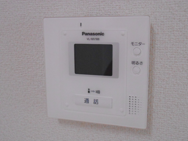 セキュリティ　カラーＴＶモニター付インターホン完備