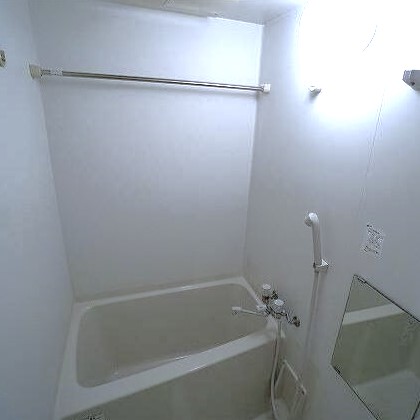 バス・シャワールーム　参考写真（同物件別部屋）