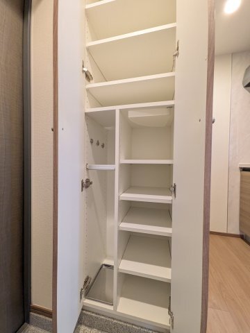 収納　★散らかりがちな靴はシューズボックスに収納できます