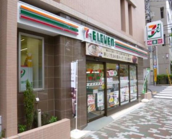 コンビニ　セブンイレブン新宿山吹町店（コンビニ）まで88m