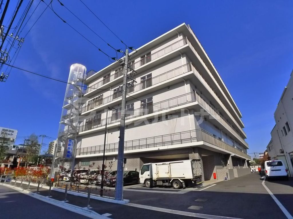 病院　医療法人社団成和会西新井病院（病院）まで600m