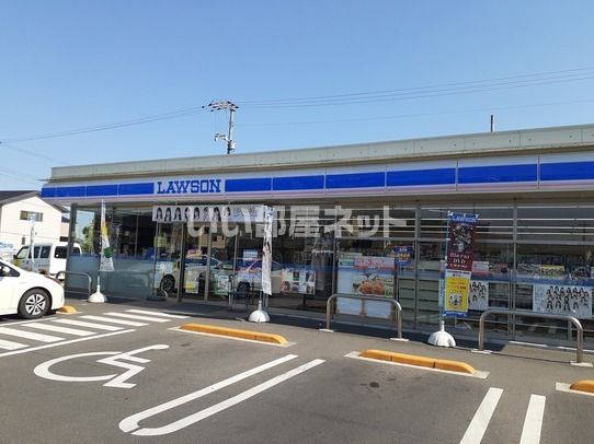 コンビニ　ローソン 岡山高島新屋敷店（コンビニ）まで748m