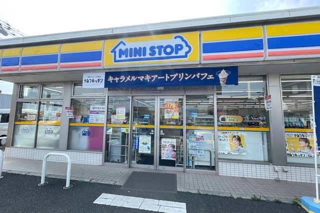 コンビニ　ミニストップ　田名葛輪店（コンビニ）まで450m