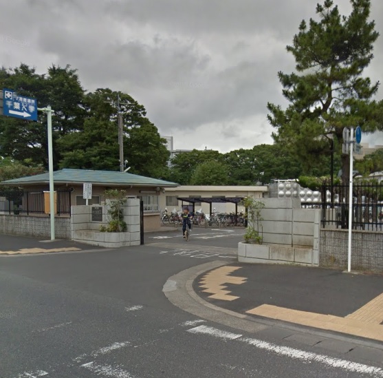 大学・短大　千葉大西千葉校舎(北門)（大学・短大）まで737m