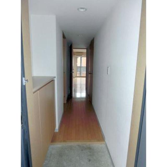 玄関　※写真は同タイプ住戸です。