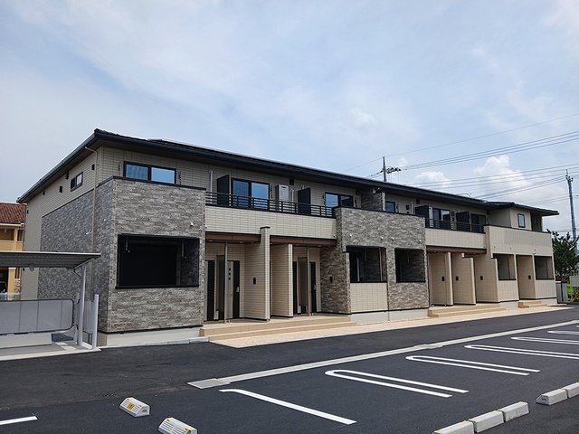 建物外観　落ち着いた雰囲気の外観です