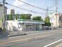 コンビニ　ファミリーマート石田森東店（コンビニ）まで450m