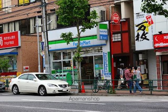 コンビニ　ファミリーマート高田馬場早稲田通り店（コンビニ）まで167m