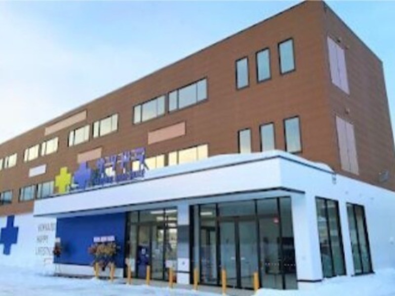 ドラックストア　サツドラ北12条店（ドラッグストア）まで836m