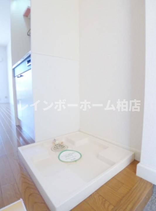 その他設備　室内洗濯機置き場です