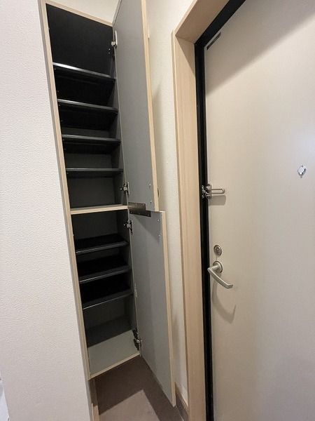 玄関　オーデクレール　板橋区清水町