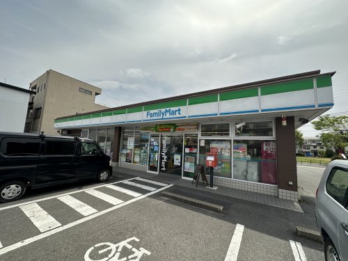 コンビニ　ファミリーマート 名東牧の原店（コンビニ）まで190m