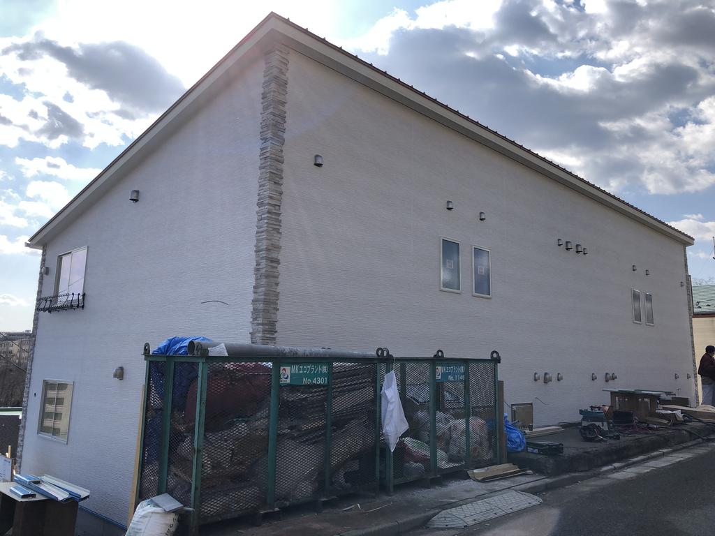 その他共有部分　建物西面