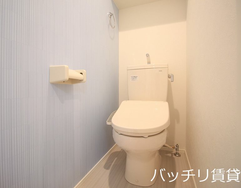 トイレ　同型タイプの為、現状を優先致します。