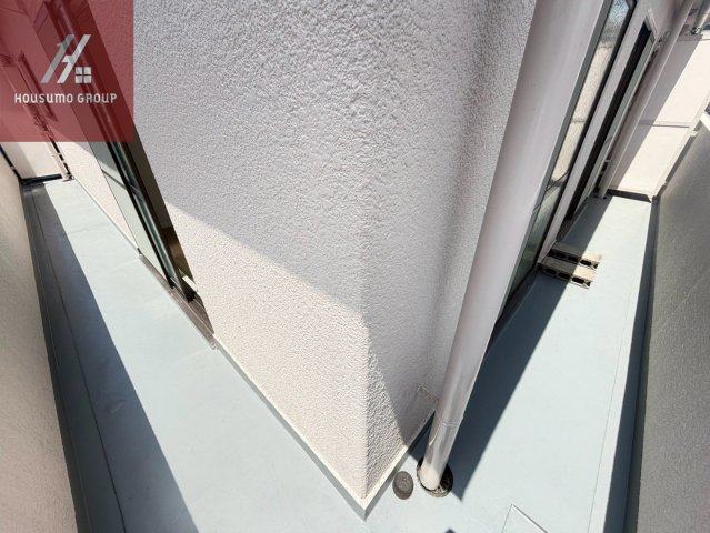 バルコニー　陽当たり良好なバルコニーです