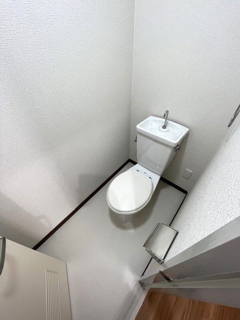 トイレ　現況優先