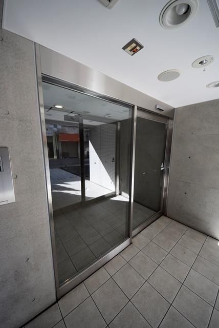 エントランス　★スタイリッシュな都市型マンション！