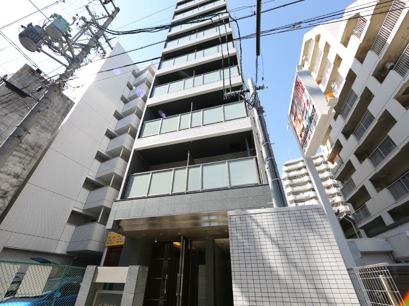 建物外観　外観　オートロック　防犯カメラ　宅配ボックス付