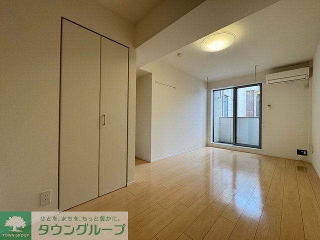 ヘーベル大須の居間写真