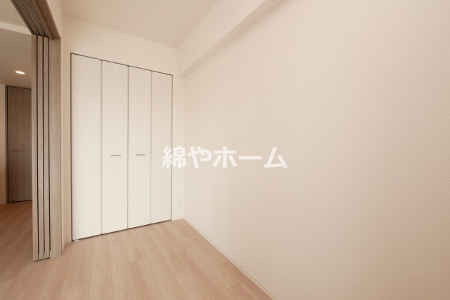 その他部屋・スペース　使い勝手のいい寝室です