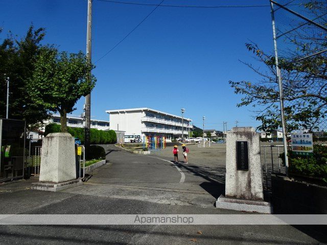 小学校　五和小学校（小学校）まで1458m