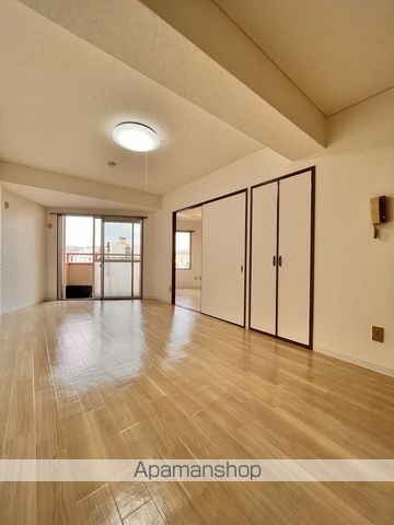 スカイハイツ三木町の居間写真