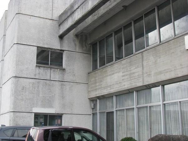 役所　松江市役所玉湯支所（役所）まで200m