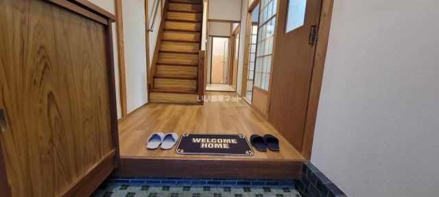 玄関