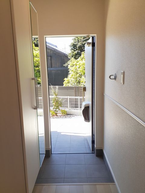 玄関