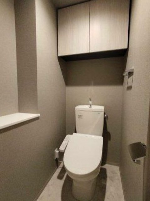 トイレ　別部屋同仕様タイプ