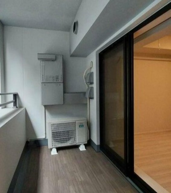 バルコニー　別部屋同仕様タイプ