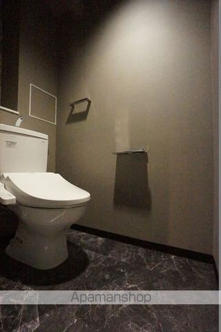 地下鉄東山線 亀島駅 徒歩4分 7階建 築6年のトイレ写真