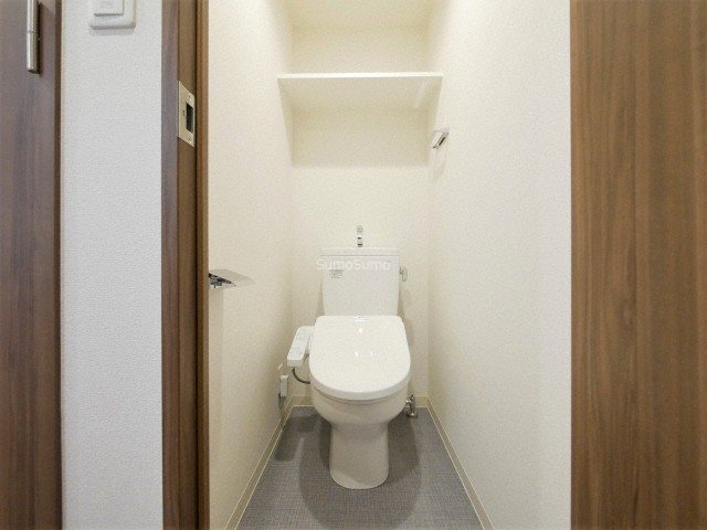 プレサンス難波マジョリティのトイレ写真