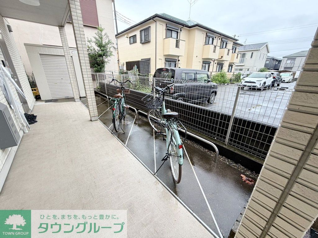 駐車場　バルコニー