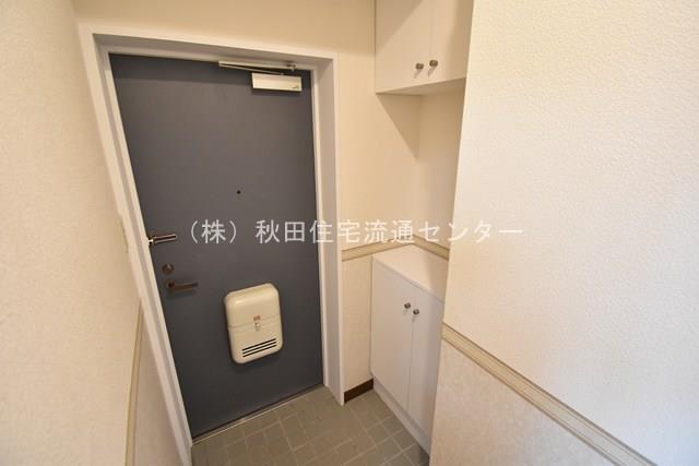 スクエア横手の玄関写真