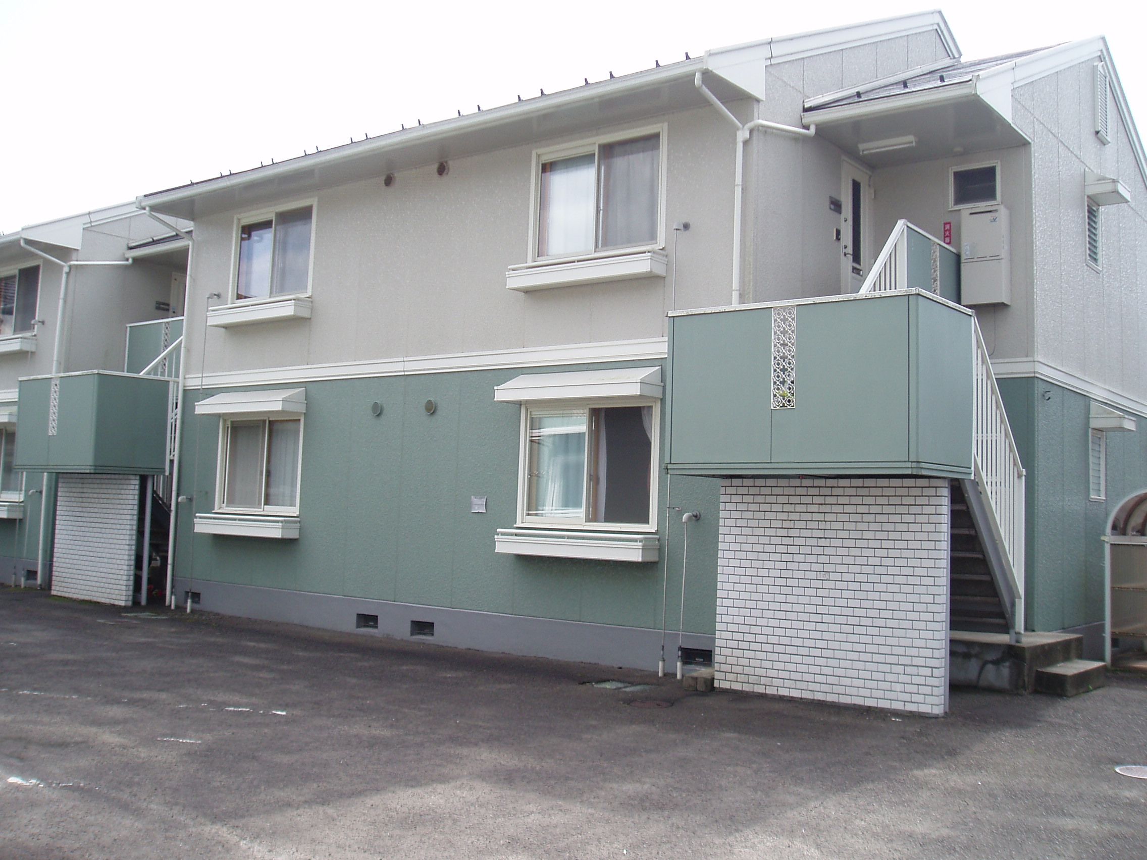 建物外観　北（玄関）側