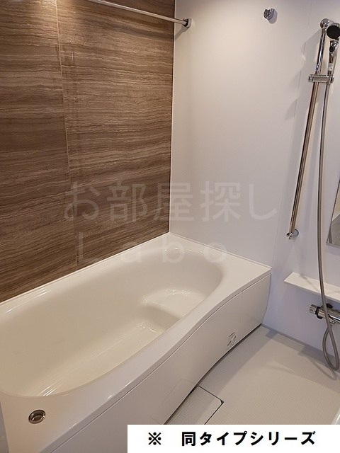 箱根登山鉄道 箱根板橋駅 徒歩12分 3階建 新築の風呂写真