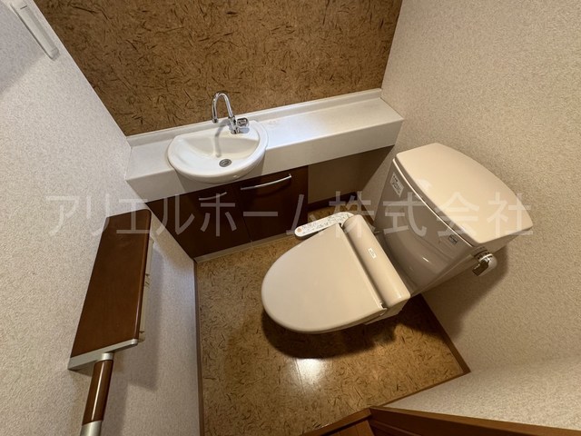 ヴィラージュ高松IIのトイレ写真