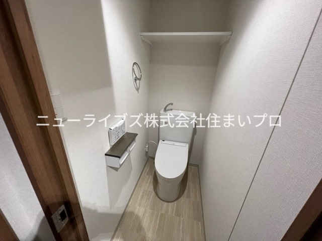 京阪本線 寝屋川市駅 徒歩10分 6階建 築6年のトイレ写真