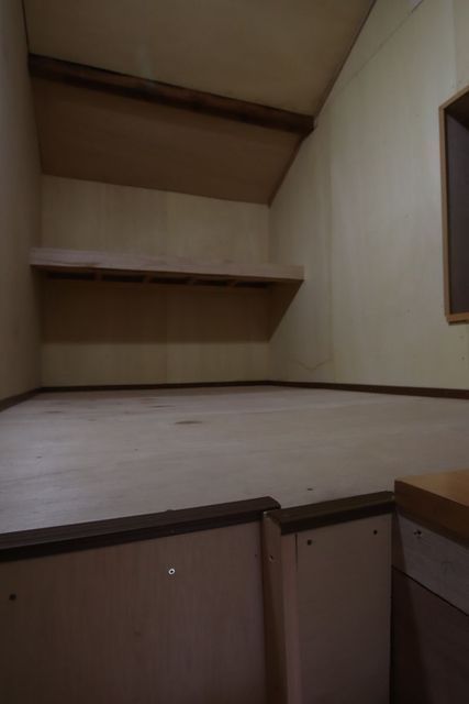 その他　屋根裏