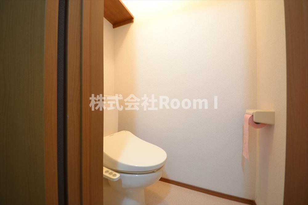 トイレ　トイレもきれいです
