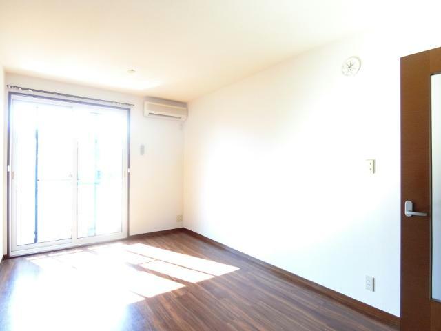 ドリームランド小金井Aの居間写真