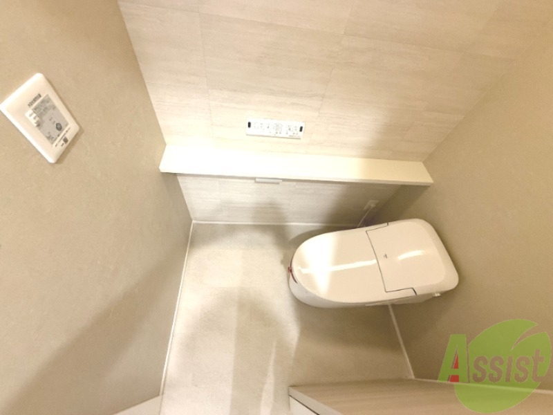 トイレ　トイレの写真です。シンプルで使いやすそうですね。