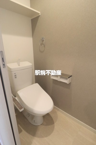 トイレ　※写真は別物件です