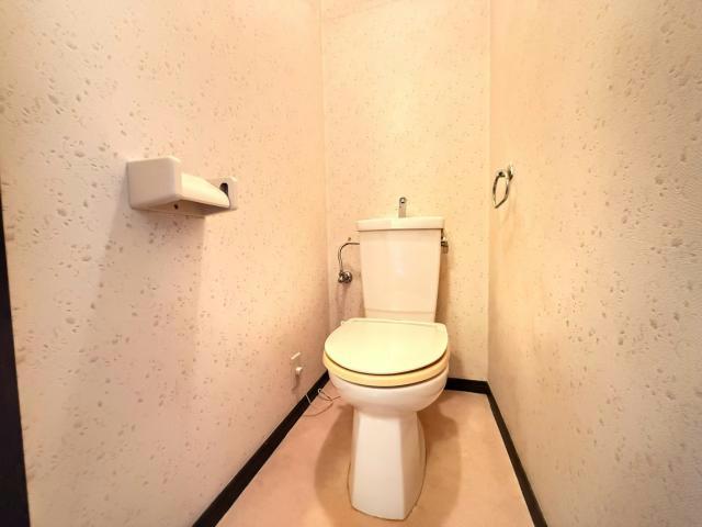 竹田桶ノ井町貸家のトイレ写真