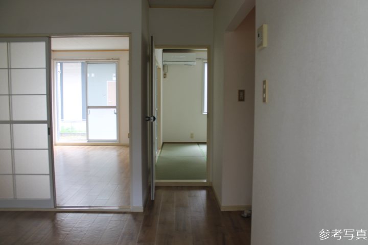 サンライズの玄関写真