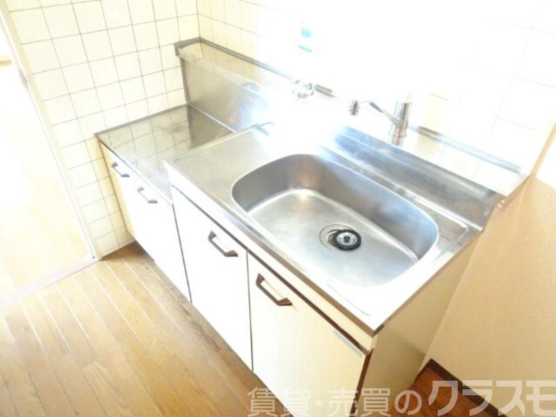 ラルミエールのキッチン写真