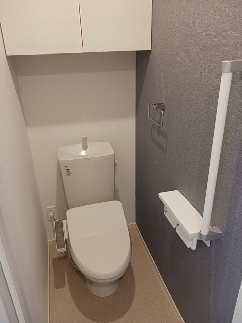ＪＲ高崎線 本庄駅 徒歩17分 3階建 築2年のトイレ写真
